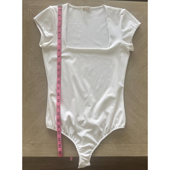 Free People Intimately White Short Sleeve Square Neck T Shirt Bodysuit Top Sz S - Picture 7 of 8